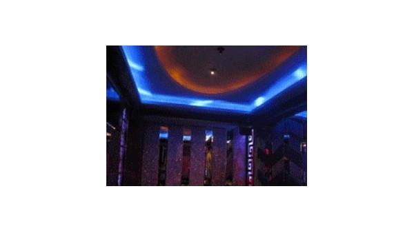 要找注重這些細(xì)節(jié)的LED彩色控制器廠家